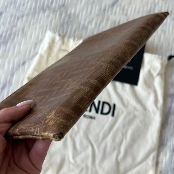 Authentic Fendi FF Pochette - Picture 7 of 10